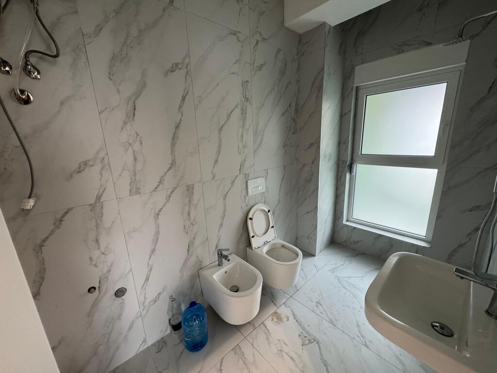 Jepet me qera Apartament 1+1  Adresa : Ali Demi Kaimi  Cmimi 350€