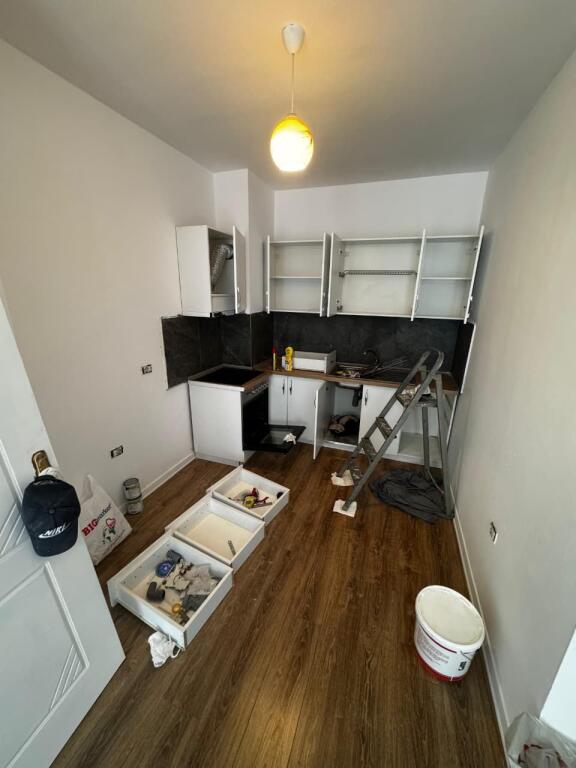 Apartament 1+1 me qera ne Astir perballe Santanna Lounge