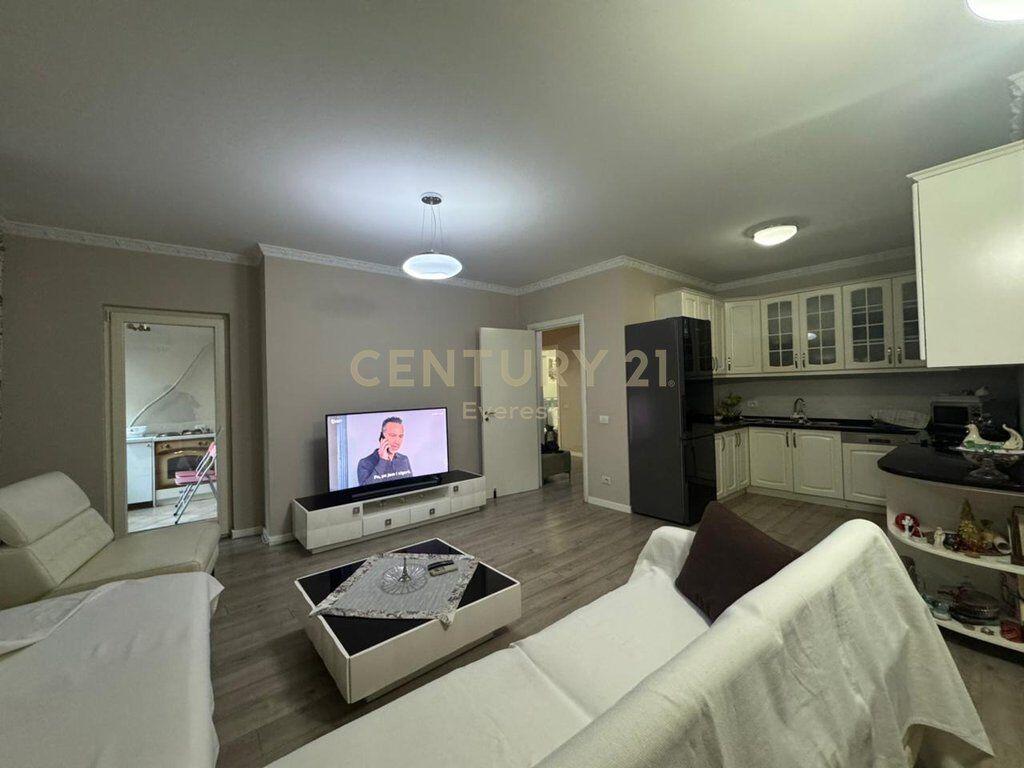 SERVICE COMPLEX, WE SELL APARTMENT 2+1+2