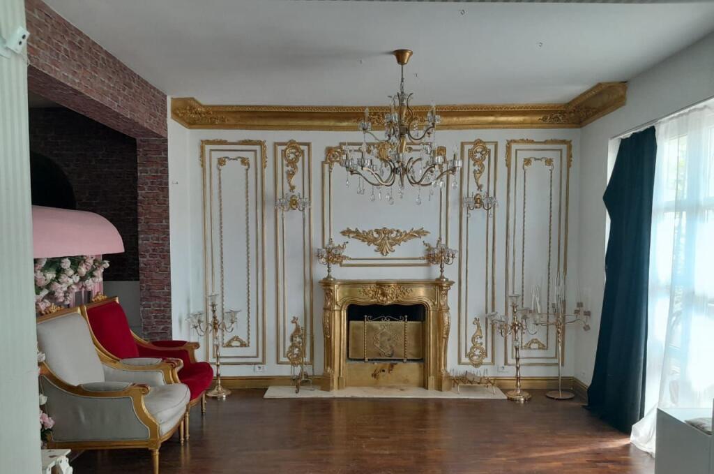 VILLA FOR RENT 950 M2 ALLIAS 170,000 LEKE