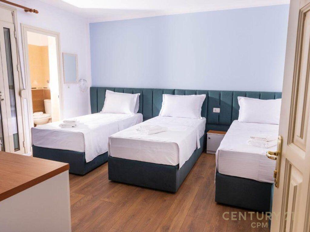 Hotel completamente funzionante in vendita a Durazzo – sul mare!