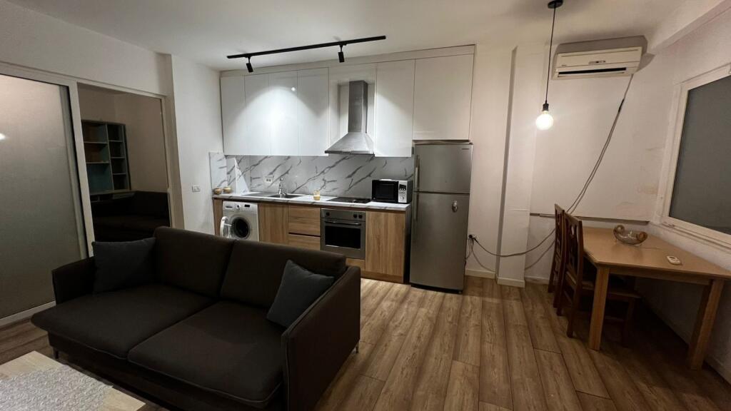 Apartment 1+1 for rent at Barrikadave Street
