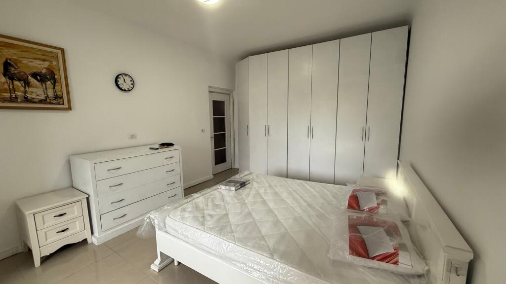 🏠 APPARTAMENTO 2+1 IN AFFITTO + DEPOSITO 📍 Via Kavaja, di fronte a SQ21
