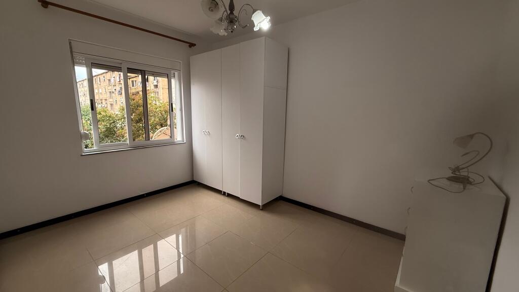 🏠 APPARTAMENTO 2+1 IN AFFITTO + DEPOSITO 📍 Via Kavaja, di fronte a SQ21