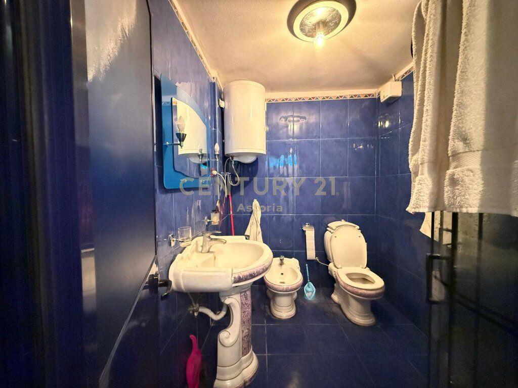 SHITET APARTAMENT 2+1 NE "MYSLYM SHYRI", TIRANE 285,000 €