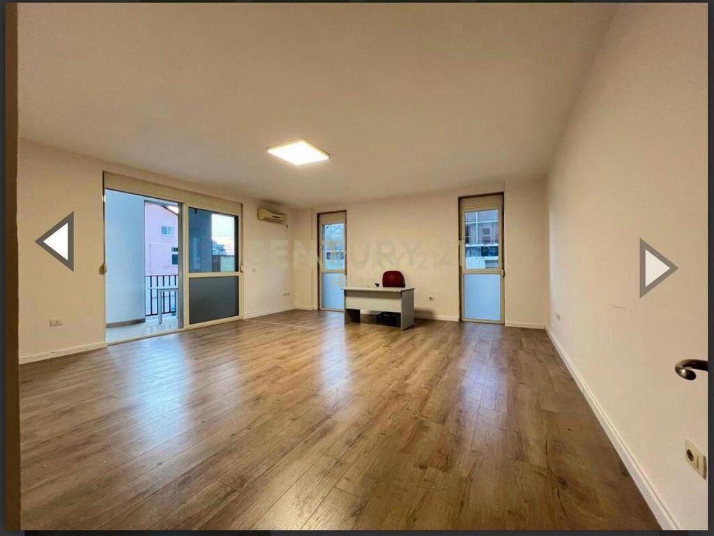Qira, Apartament per zyra, Rruga e Kavajes