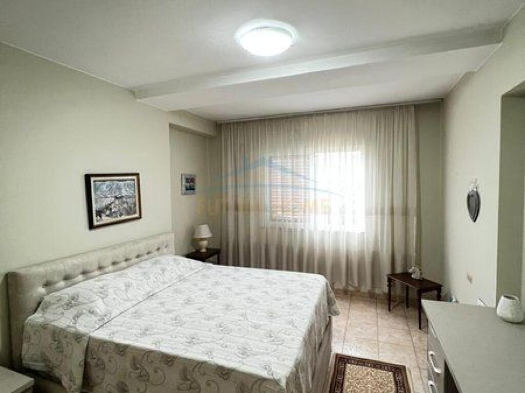 Affitto, Appartamento 2+1, Piazza Wilson, Tirana