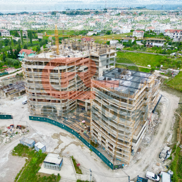 Al Complesso Aluna, Appartamento 1+1 con Struttura Regolare in Vendita!!!
