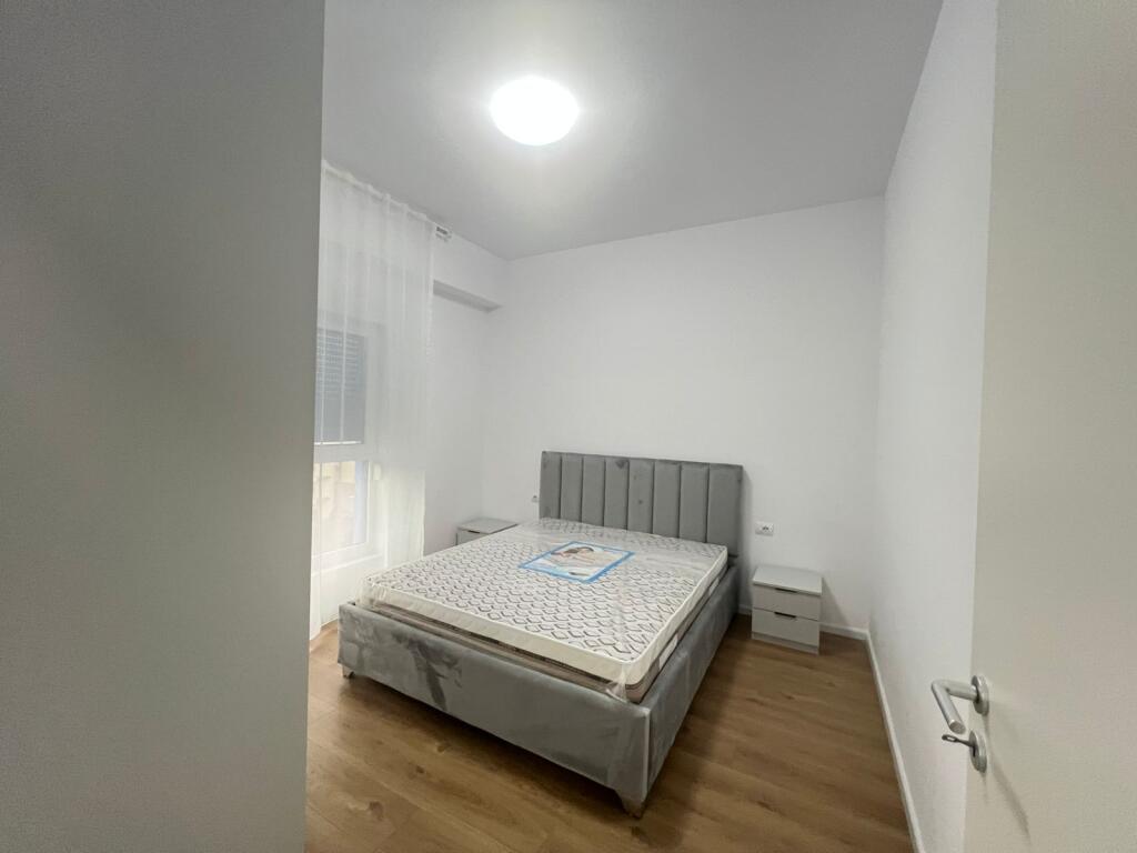 Apartament 1+1 per qera ne Ali Dem!
