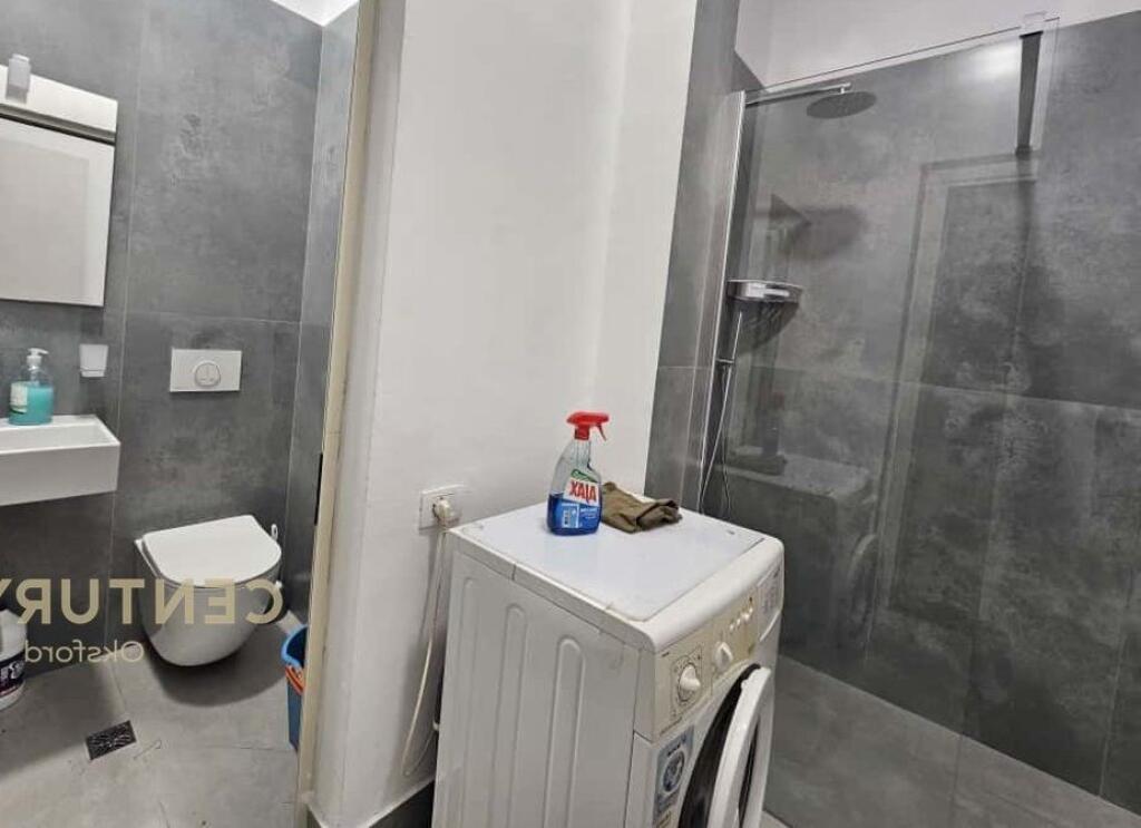 Monolocale in affitto a Selvia, Tirana