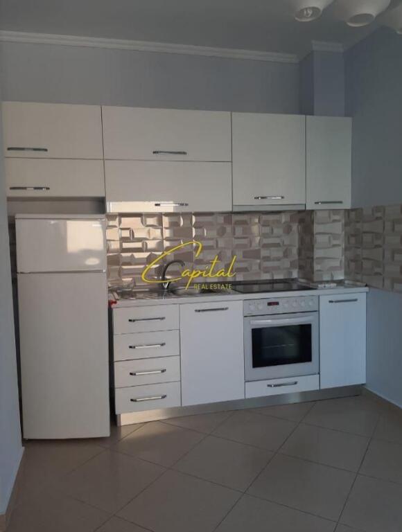 OFFICE FOR RENT 95 M2 CENTER 800 EURO