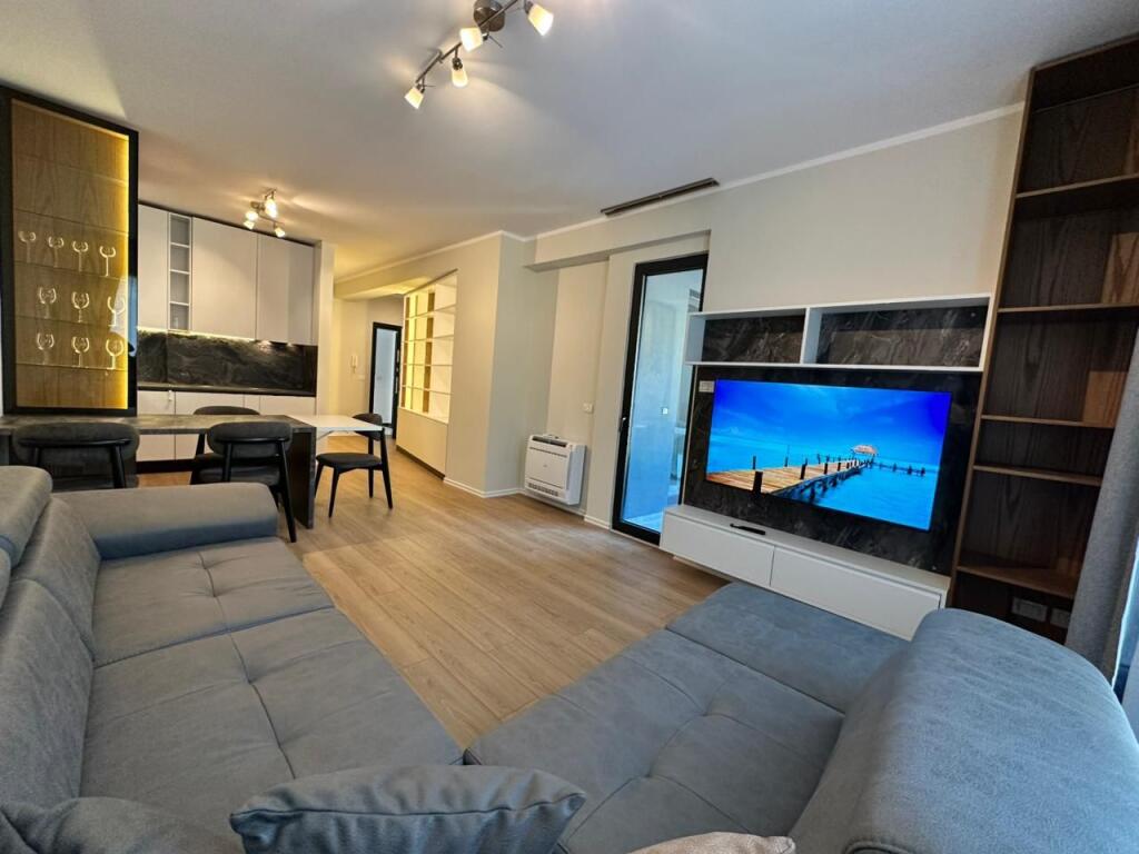 SUPER APARTMENT 2+1+2 FOR SALE IN LUNGOMARE VLORE