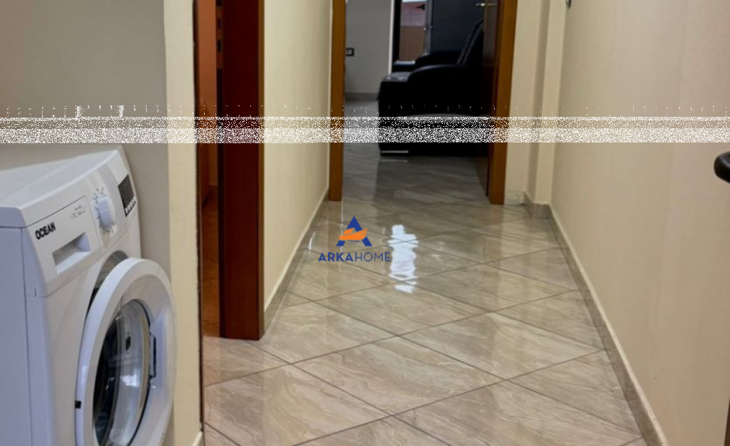 AFFITTASI IL PRIMO PIANO DI UNA VILLA SU 2 PIANI 45M2 "VIA NJAZI MEKA, ALLIAS" 35000 LEKE