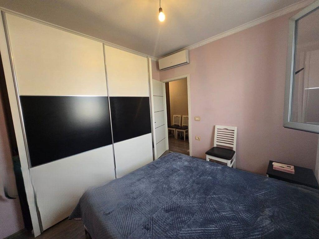 SHITET APARTAMENT 2+1 TEK ISH FUSHA E AVIACIONIT 167,000 €