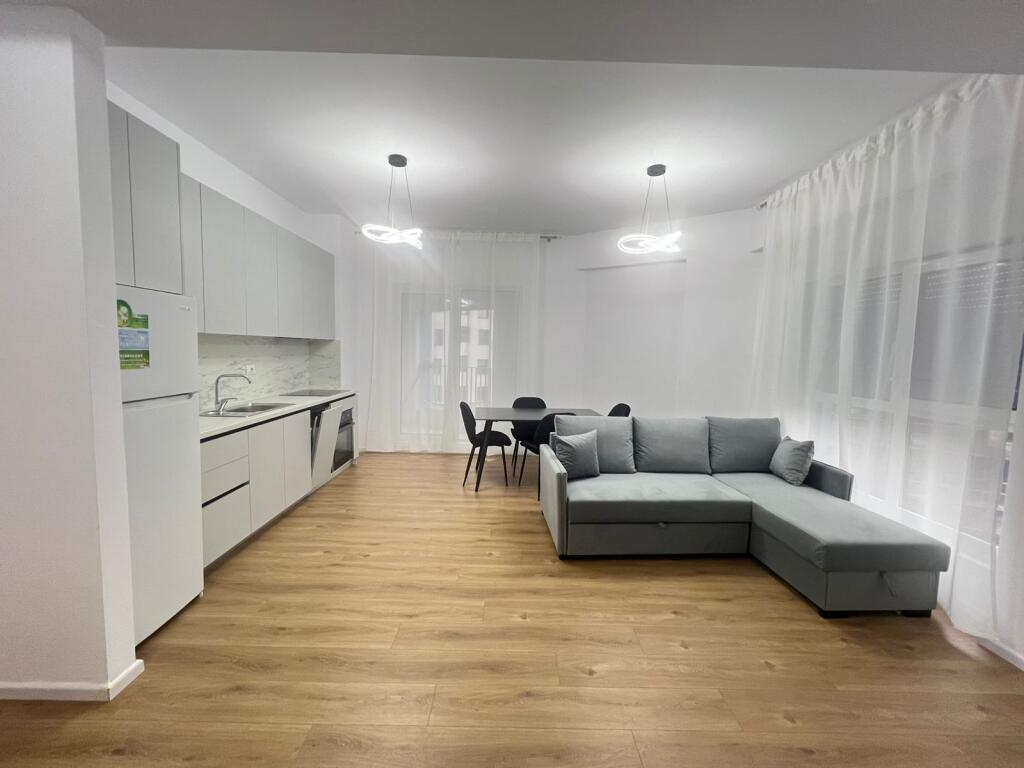 Apartament 1+1 per qera ne Ali Dem!
