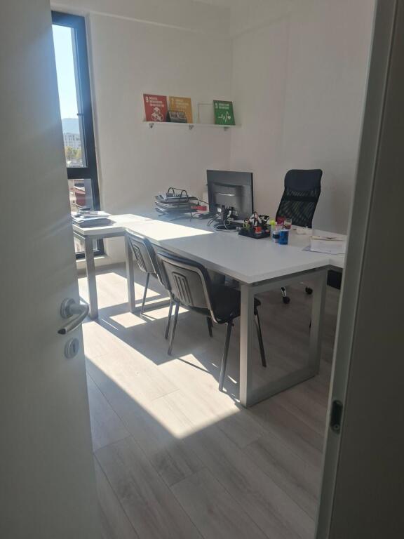 OFFICE SPACE FOR RENT MYSLYM SHYRI
