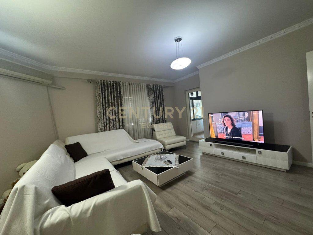 SERVICE COMPLEX, WE SELL APARTMENT 2+1+2!!
