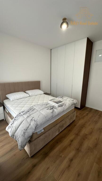 Apartament Luksoz me Qira – Zogu i Zi