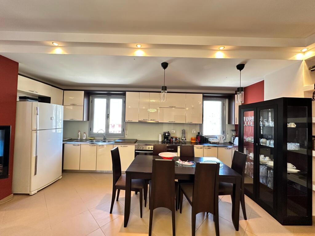 FOR RENT APARTMENT 3+2 + GARAGE NEAR BROOKLYN, LUNGOMARE, VLORE