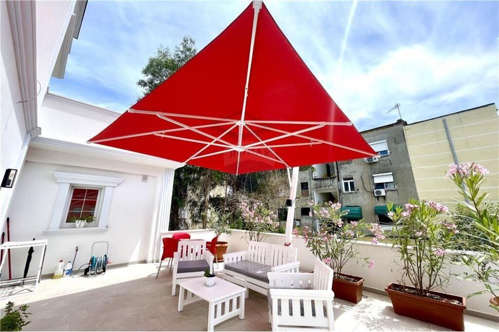 Apartament - Për Qira - Rruga e Durresit