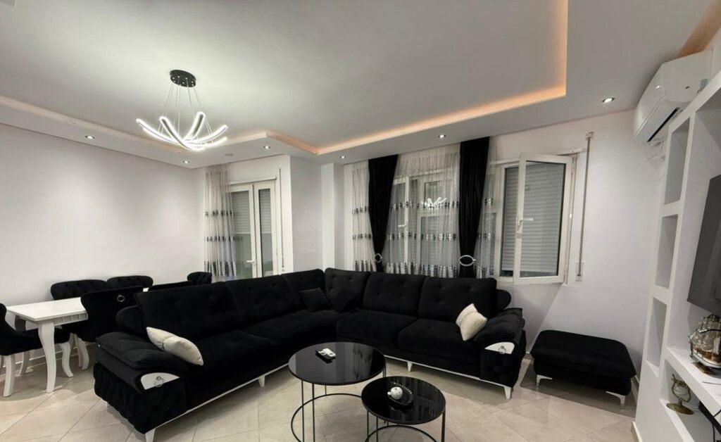 Appartamento 2+1+Posto Auto In Affitto al Lago Secco, Tirana - 800€ | 111.33 m²
