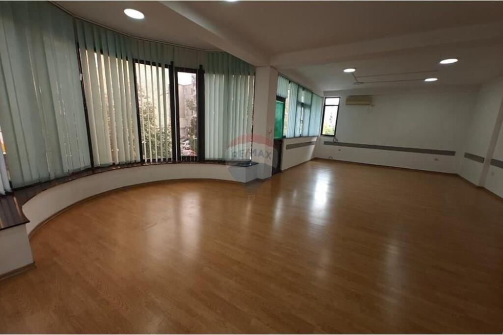 FOR RENT, BUSINESS PREMISES, SHOWCASE, TIRANA ID: 530581008-44