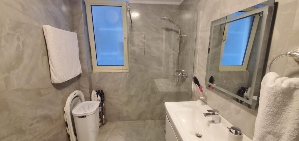 Shitet Apartament 2+1 | 74.5 m² Bruto | 66.2 m² Neto | Kati 1 | Rezidenca Tom Doshi