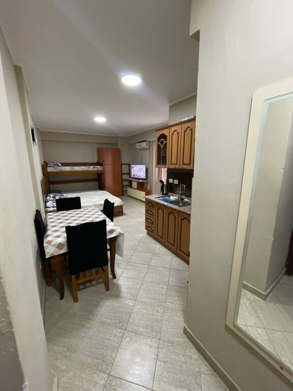 🏡 MONOLOCALE IN AFFITTO – Spiaggia Florida, Durazzo