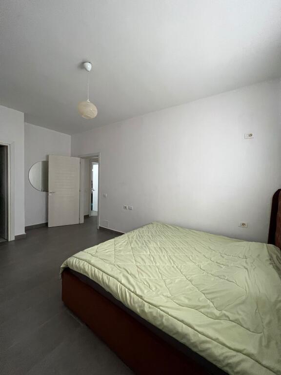 Apartament 2+1 per shitje ne Kamez!