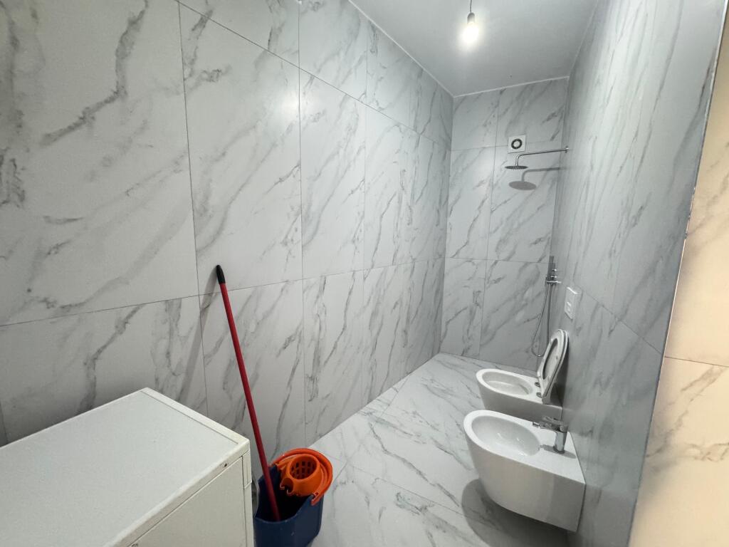 Apartment 1+1 for rent  Address: Ali demi Kaimi complex Furnished  2nd floor  Price 40,000 lek