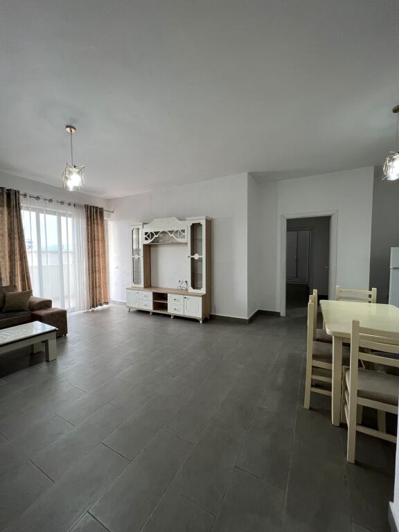 Apartament 2+1 per shitje ne Kamez!