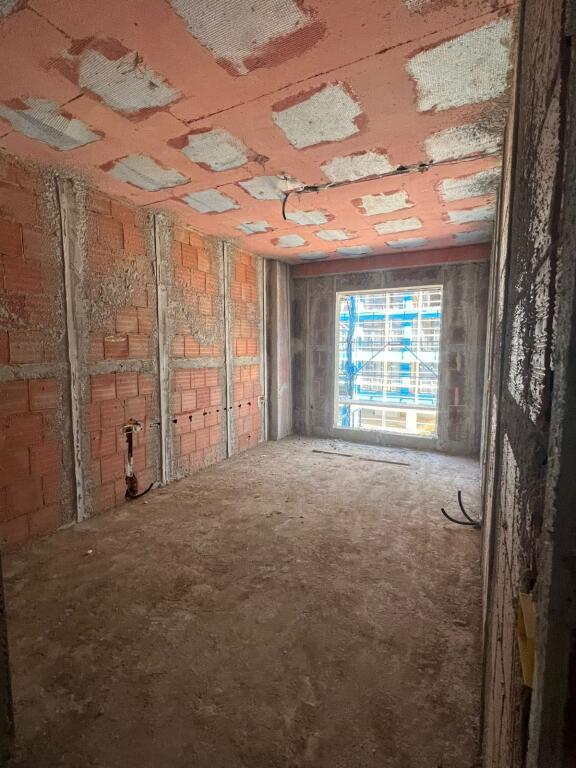 FOR SALE APARTMENT 2+1 ALI DEMI MATERNITETI I RI