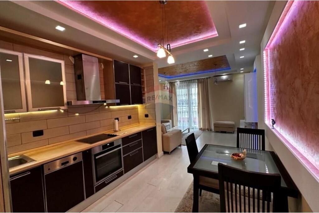 Apartment 2+1 for Rent, at Petro Korcari Street!