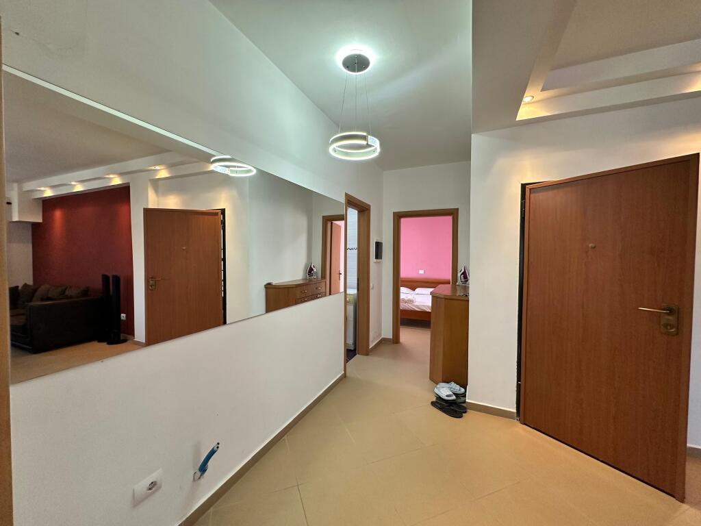 FOR RENT APARTMENT 3+2 + GARAGE NEAR BROOKLYN, LUNGOMARE, VLORE