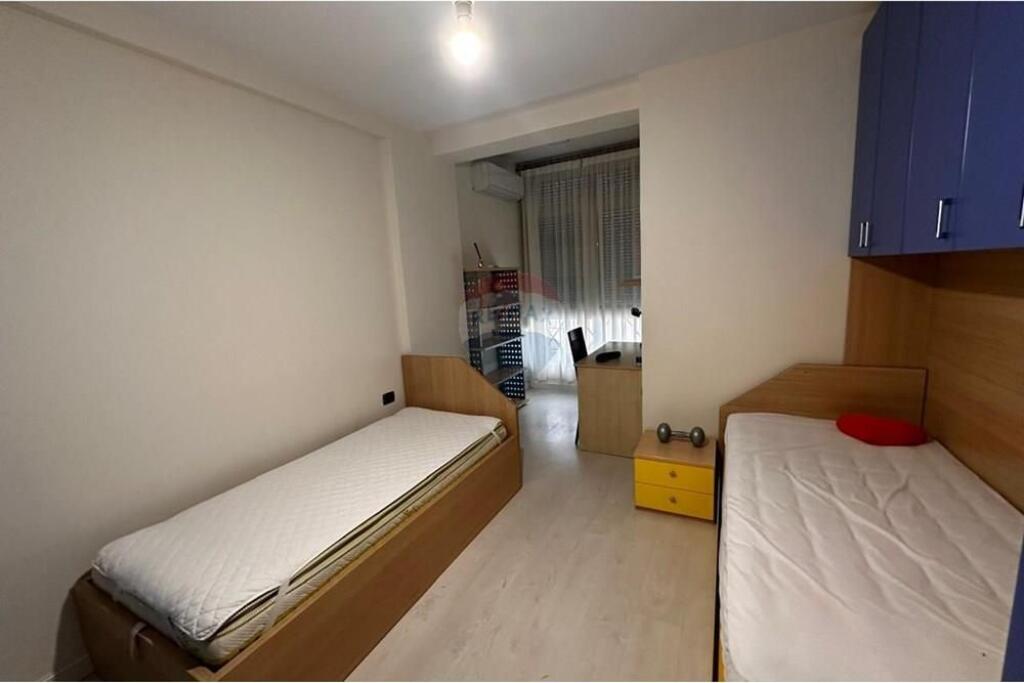 Apartment 2+1 for Rent, at Petro Korcari Street!