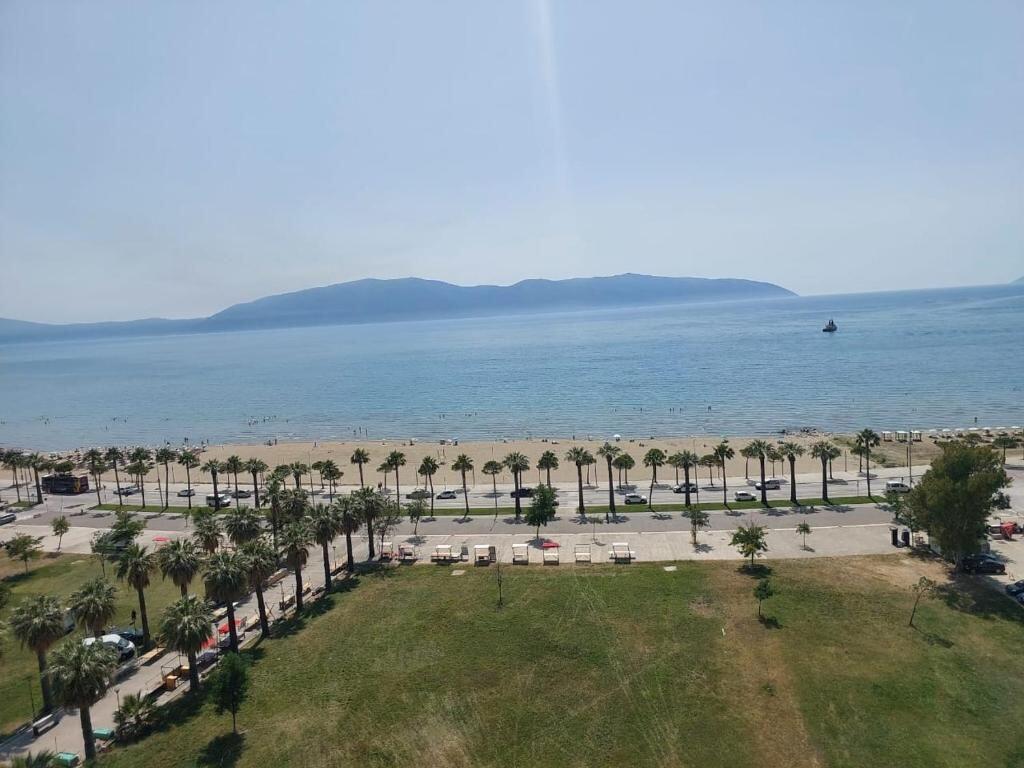 *Apartament 2+1+2 me Pamje nga Deti për Shitje – Lungomare, Vlorë*