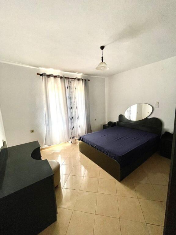 Jepet me qera apartament 1+1, Prane Bulevardit te ri
