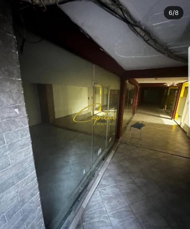 AMBIENT BIZNESI ME QERA 150 M2 21 DHJETORI 700 EURO