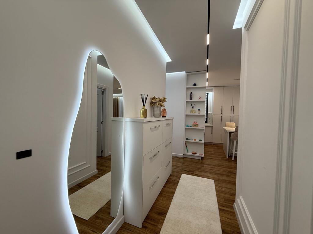 Appartamento moderno in affitto 2+1+2 nella zona del Nuovo Boulevard