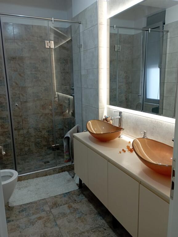 Apartment for rent at Caza Italia !