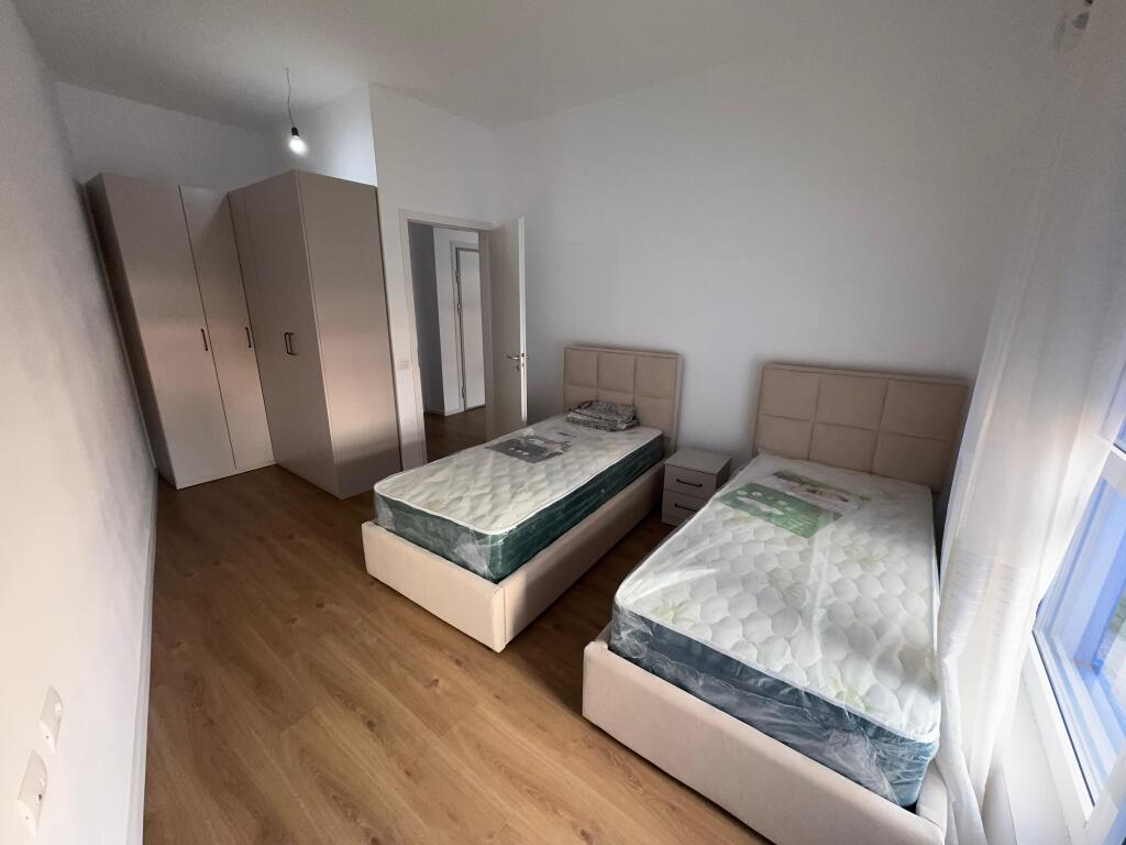 Apartment 1+1 for rent  Address: Ali demi Kaimi complex Furnished  2nd floor  Price 40,000 lek