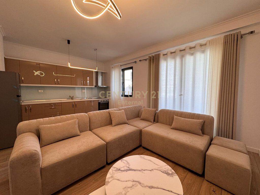 Apartament 2+1 per Qera ne hyrje te rezidences 'Kodra e Diellit' 800 € /Muaj