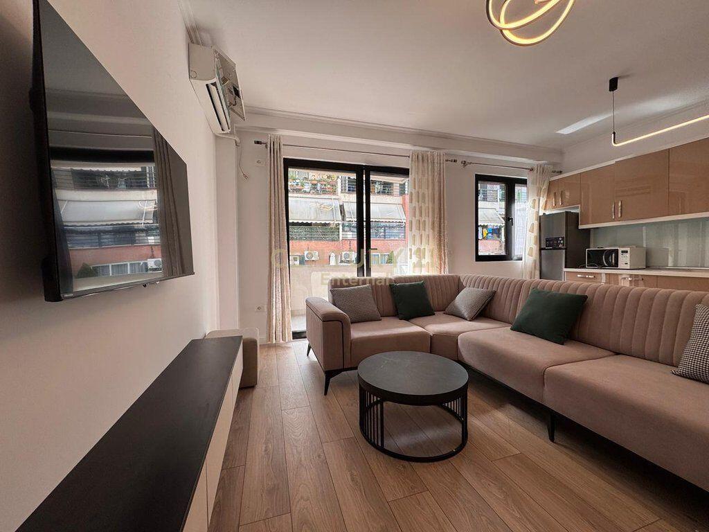 Apartament 2+1 per qira ne hyrje te rezidences 'Kodres se Diellit' 800 €