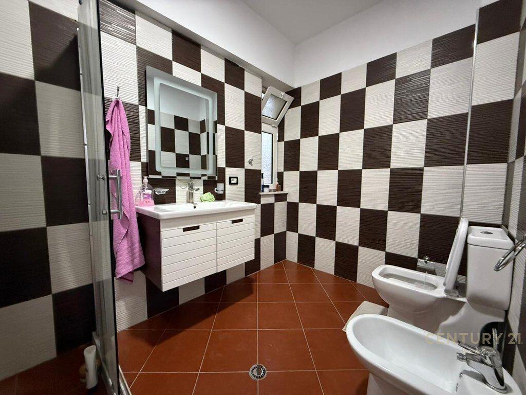 Apartament 2+1+Post Parkimi Me Qira te Liqeni i Thatë, Tiranë - 800€ | 111.33 m²
