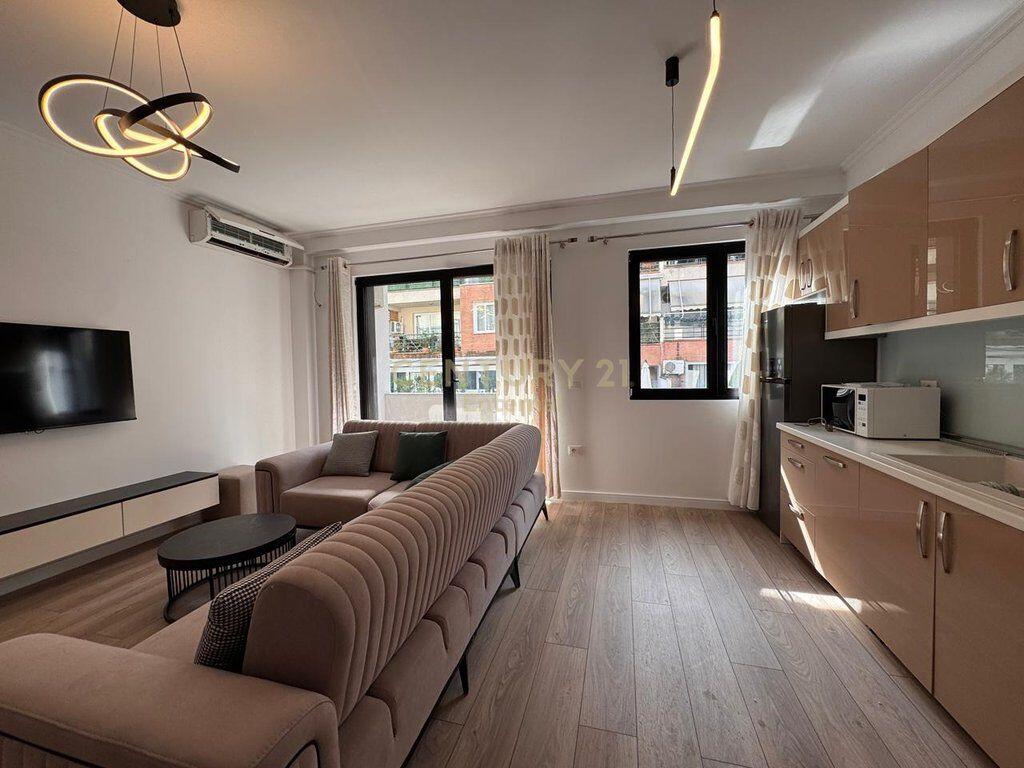 Apartament 2+1 per qira ne hyrje te rezidences 'Kodres se Diellit' 800 €