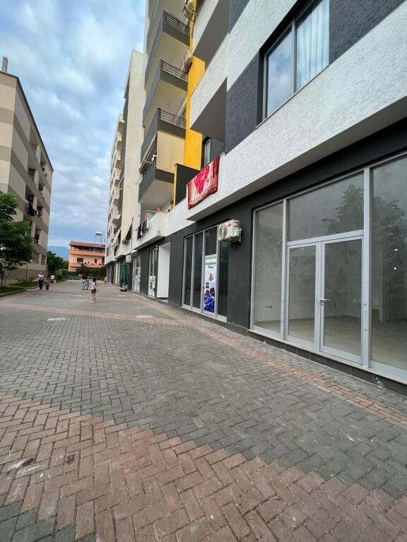 Apartament 2+1, Kamëz!