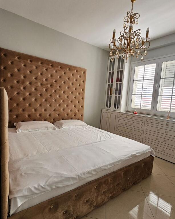 Apartment 2+1+2 for Rent in Neighborhood 6, Former Police District, Durres.