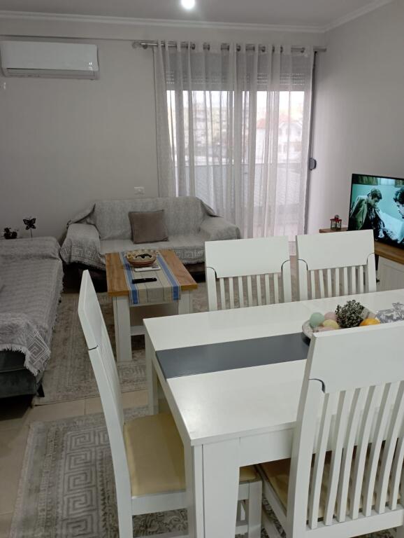 Apartment for rent at Caza Italia !