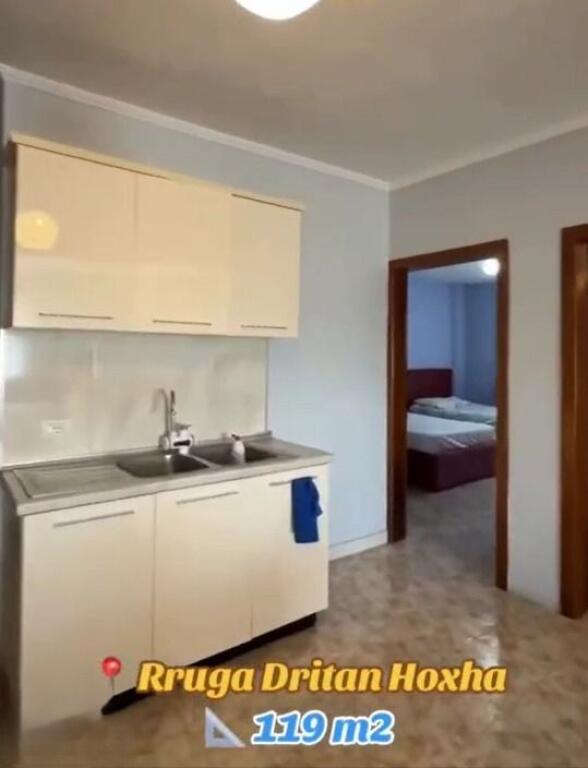 🏠 Shtëpi me qira – Afër Universitetit “Zonja e Këshillit të Mirë”, përballë Kupolës, Laprakë