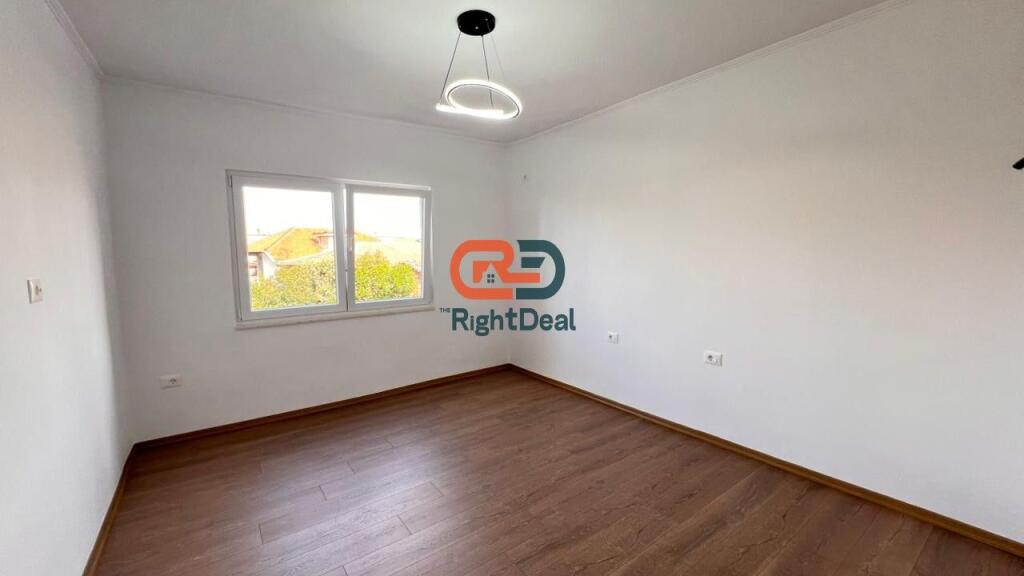 In Via Bardhyl, Appartamento 2+1 in Vendita, Investito !!!